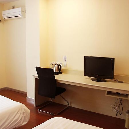 Hanting Hotel Xuzhou Jiefang Road מראה חיצוני תמונה